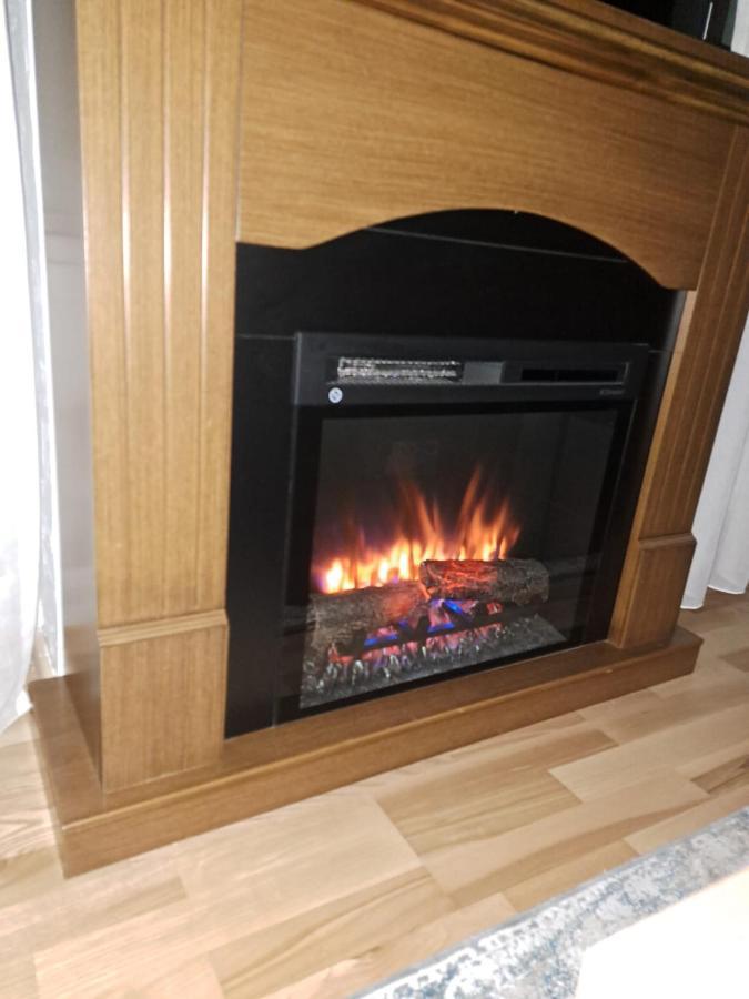 Evelyn'S Place Apartment Брашов Екстериор снимка